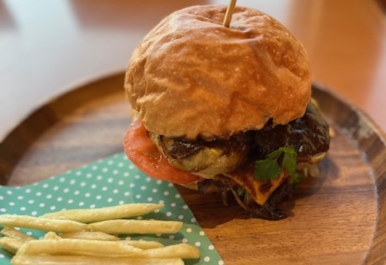M’sバーガー